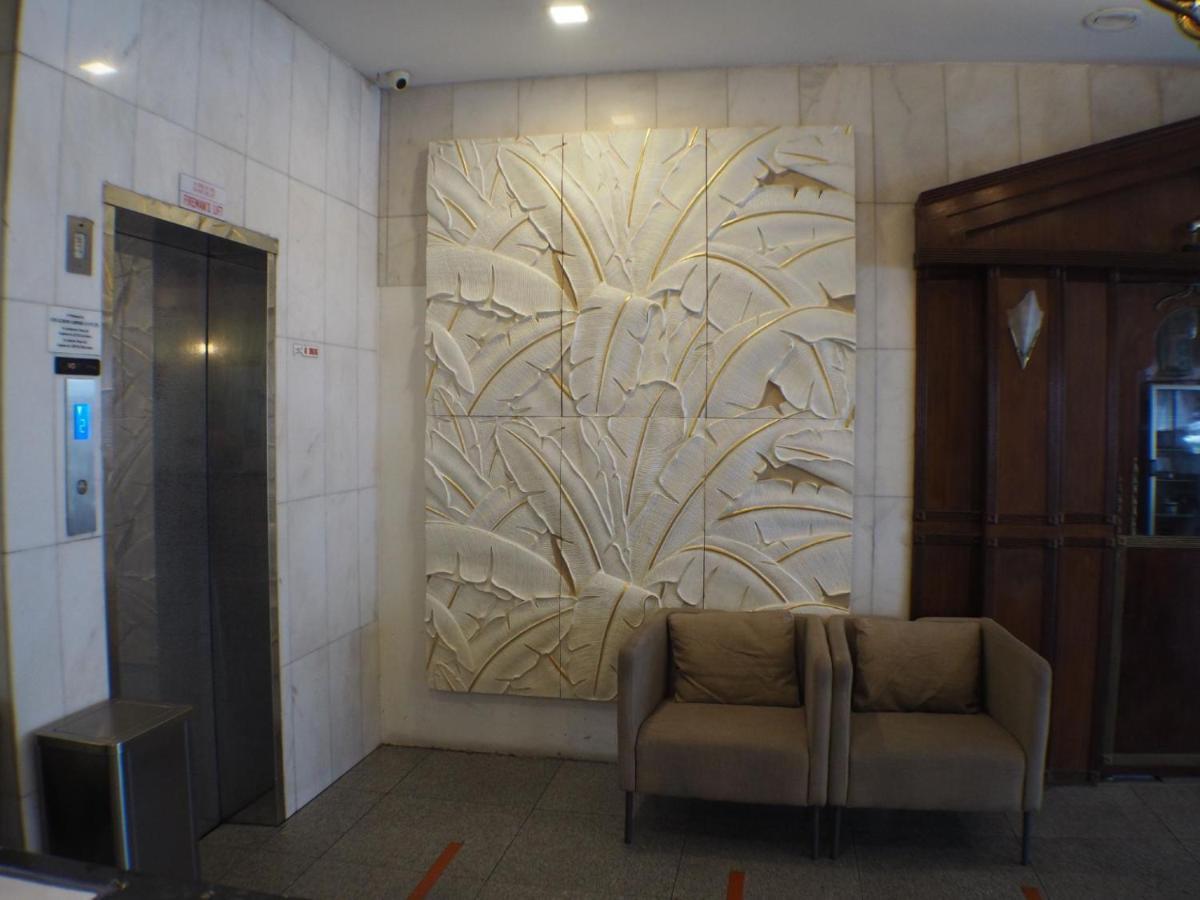 L Hotel At Broadway Singapore Bagian luar foto